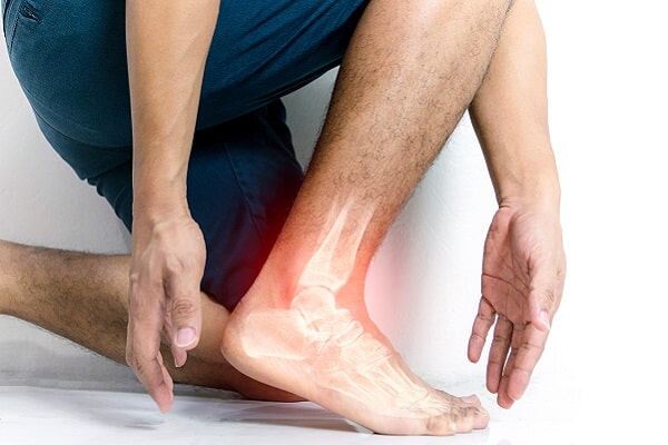leg and foot injury treatment in delhi