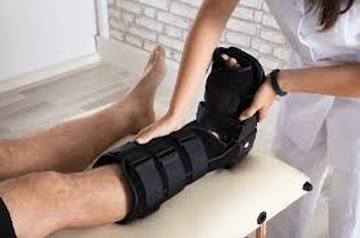 leg-and-foot-injury-treatment-in-sikar